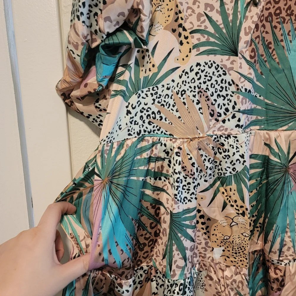 entro Tropical Print Short Dress in Teal, Lavender, Beige